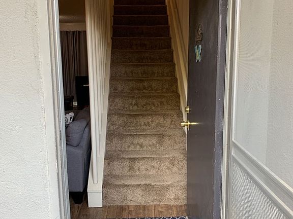 3rd image of 331 J St APT 3