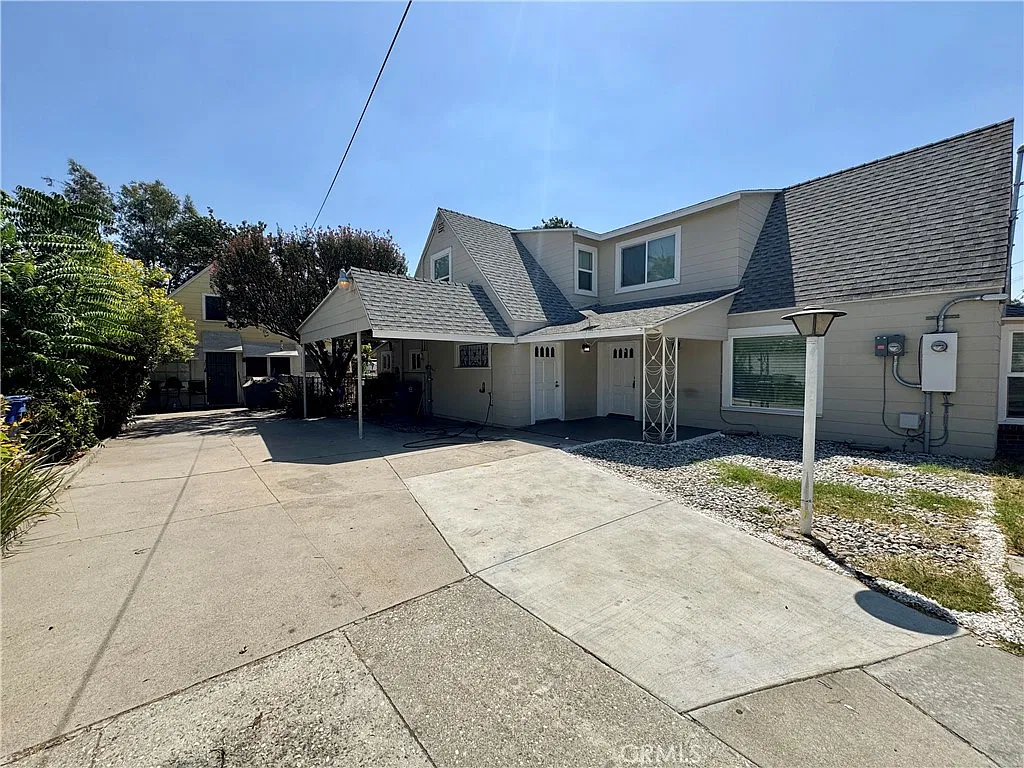 3 bed, 1734 sqft, $3,600 — Photo 1
