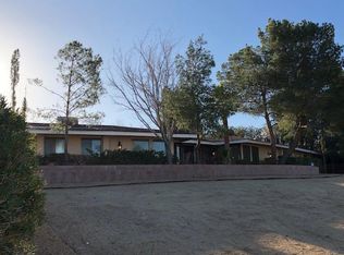 31848 Crystalaire Dr, Llano, CA 93544