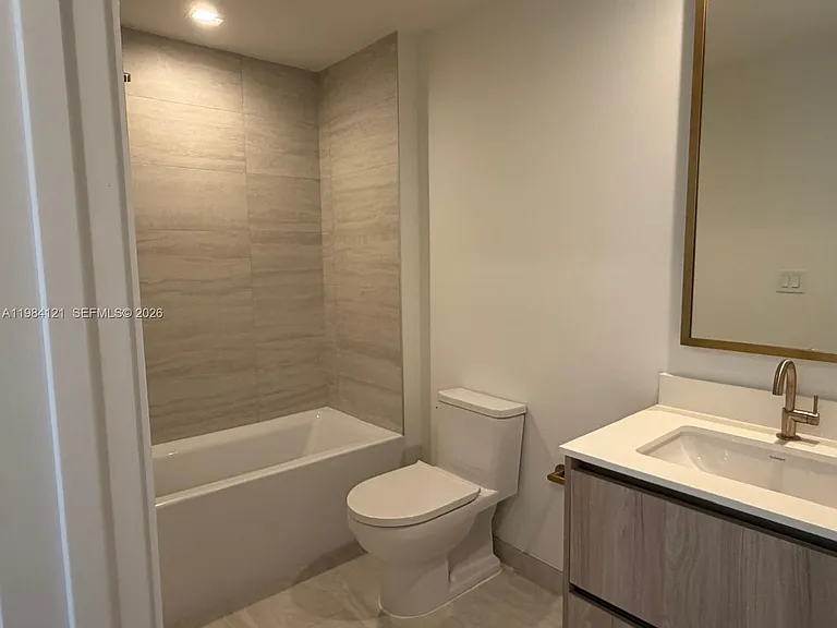 77 SE 5th St #1611 — Photo 15