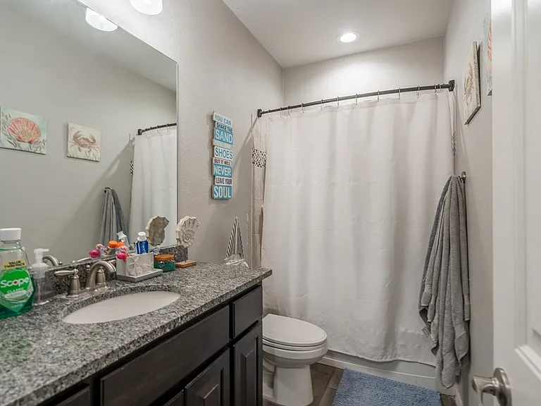 6614 Jamestown St — Photo 14