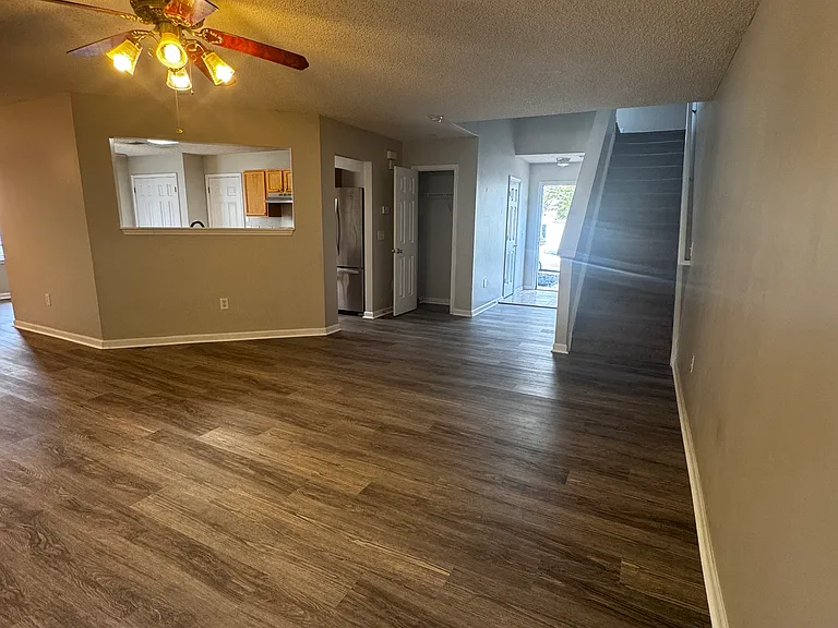 6528 Forest Cross Dr — Photo 7