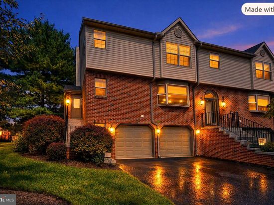 122 River Bend Park, Lancaster, PA 17602