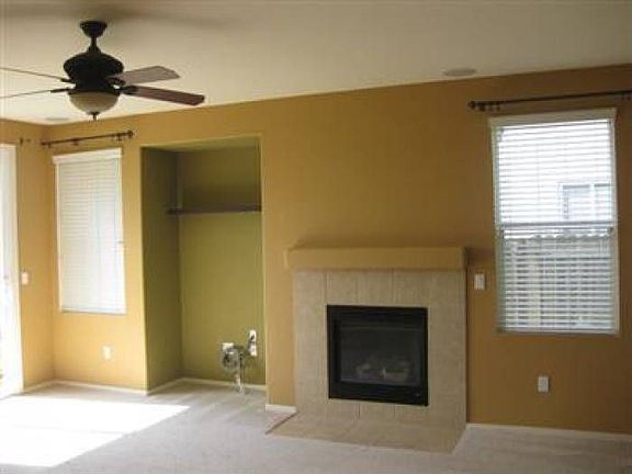4th image of 3213 Hopland St