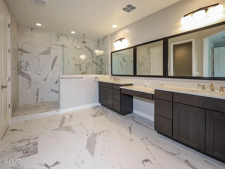 11846 N Silver Village Pl — Photo 21