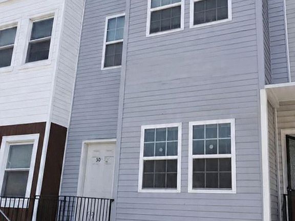 3rd image of 30 Elizabeth Ave #1