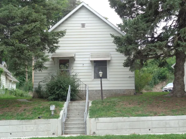 813 E Erie St, Missouri Valley, IA 51555