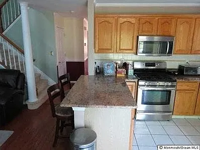 30 Picket Pl — Photo 8