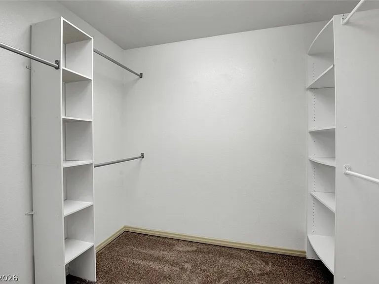 11030 Vasari Ct — Photo 30