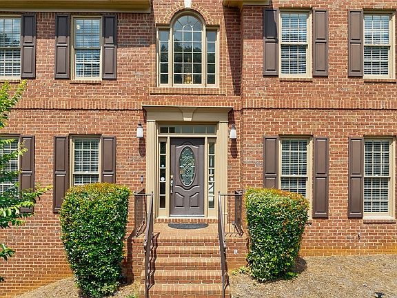 4th image of 420 Woodbrook Way