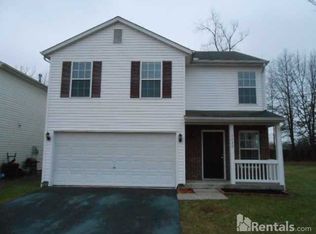 2033 Prominence Dr, Grove City, OH 43123