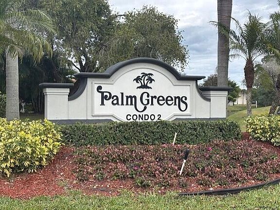 3rd image of 13889 Royal Palm Court #D