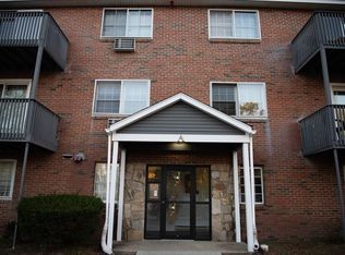 302 Boston Post Rd E APT A17, Marlborough, MA 01752