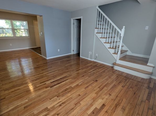 (undisclosed Address)