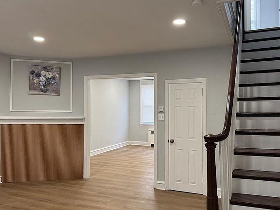 5th image of 4106 Levick St