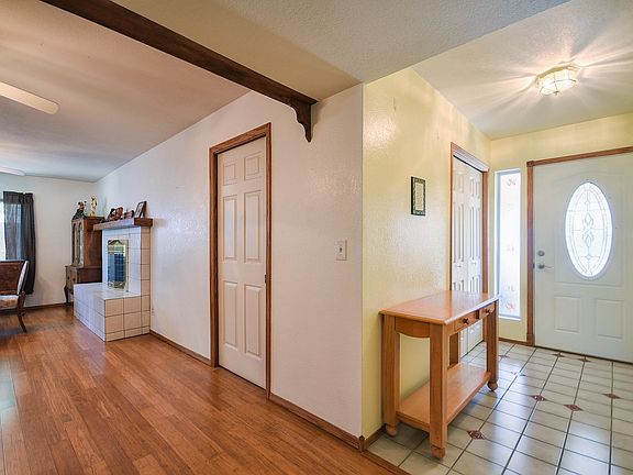 ENTRY WAY