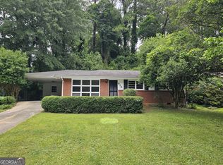 813 Crockett Ct, Decatur, GA 30033