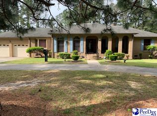 220 Hillcrest Dr, Bennettsville, SC 29512