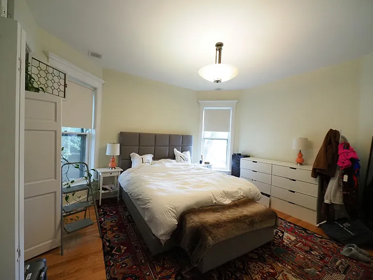 3037 W Logan Blvd #2 — Photo 18