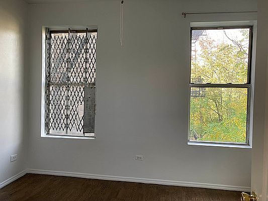4th image of 728 Saint Nicholas Ave #44