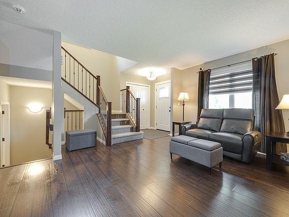 4th image of 5881 168a Ave NW