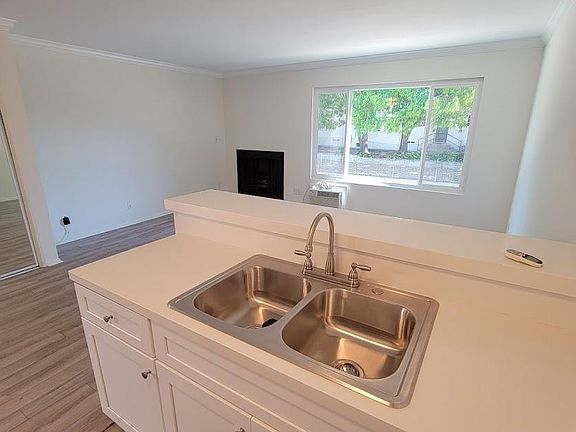 2nd image of 3448 Sawtelle Blvd