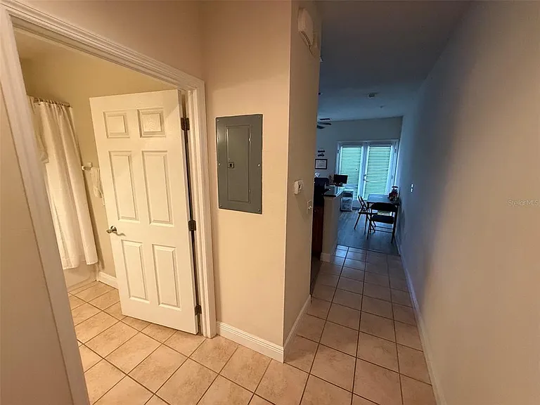 1500 NW 4th Ave #213 — Photo 3