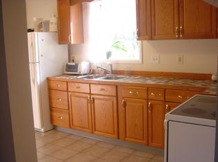 38 Cottage Grove Ave #B, South Burlington, VT 05403