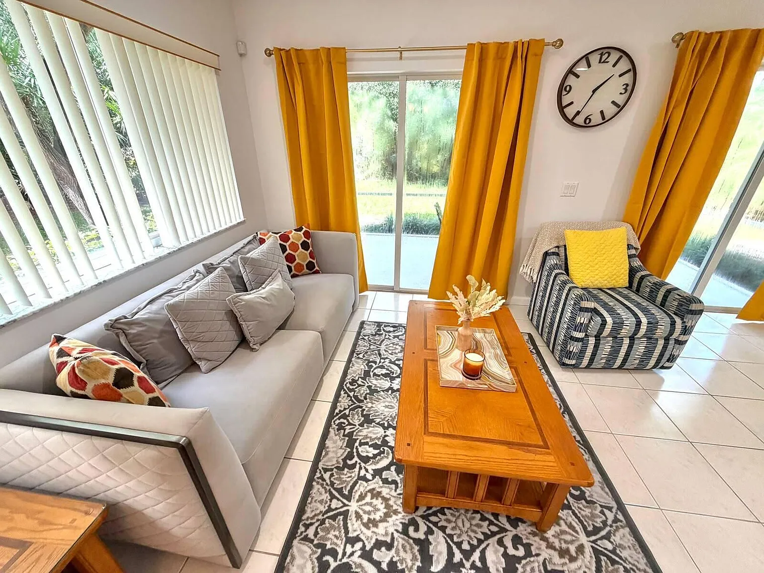 1 bed, 1.5 bath, 1312 sqft, $1,850 — Photo 4