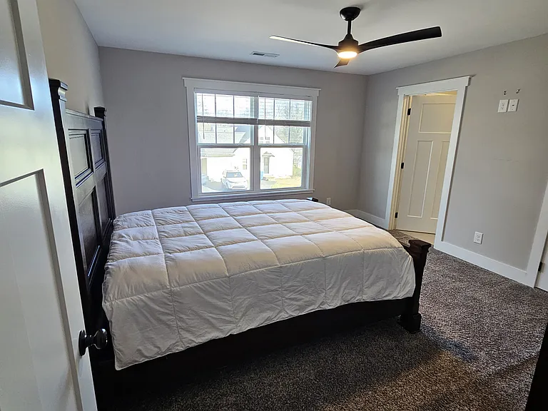 E View Ct — Photo 17