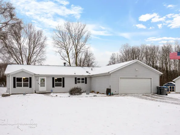3004 Widaman St, Winona Lake, IN 46590