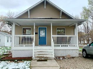 306 S 8th St, Norfolk, NE 68701