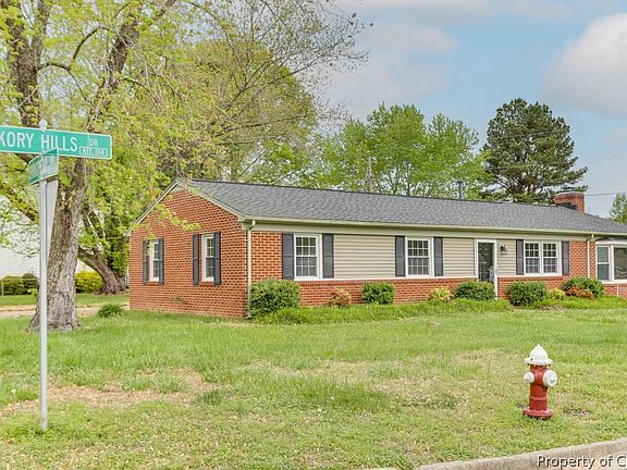 2nd image of 100 Hickory Hills Dr