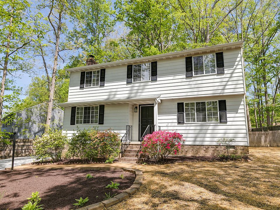 1st image of 9608 Rainbrook Dr