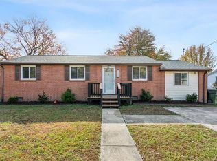 2008 Seward Dr, Hampton, VA 23663