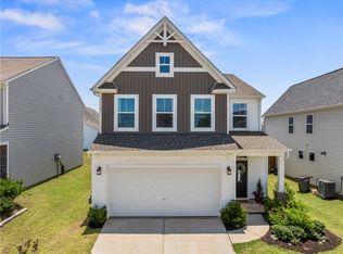 104 Pendergast Rd, Greenville, SC 29605
