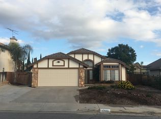 33694 View Crest Dr, Wildomar, CA 92595
