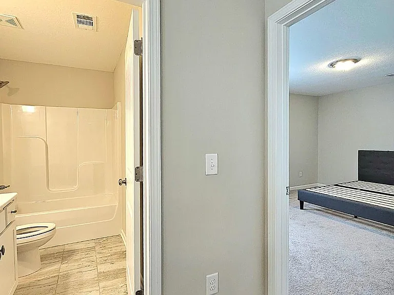 2652 Golf Mill Ct — Photo 14
