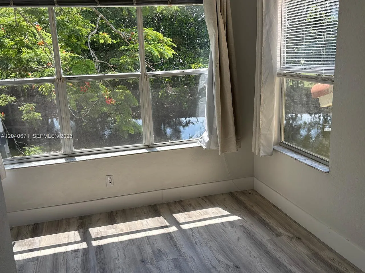 Isles At Lago Mar Condo — Photo 4