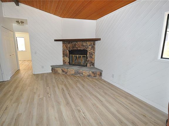 5th image of 2058 6th Ln