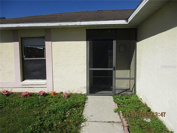 3rd image of 1109 Dartford Dr