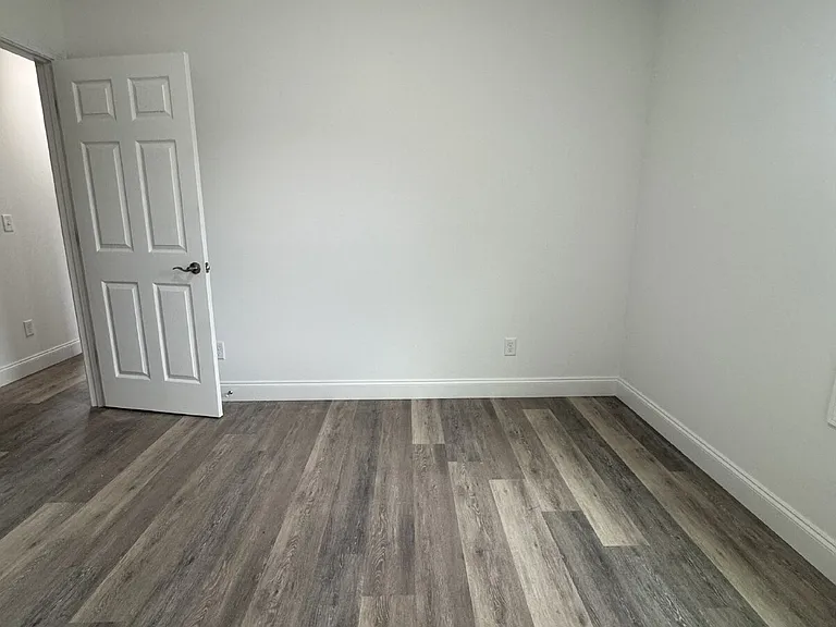 200 Quinn Hill Ln — Photo 6