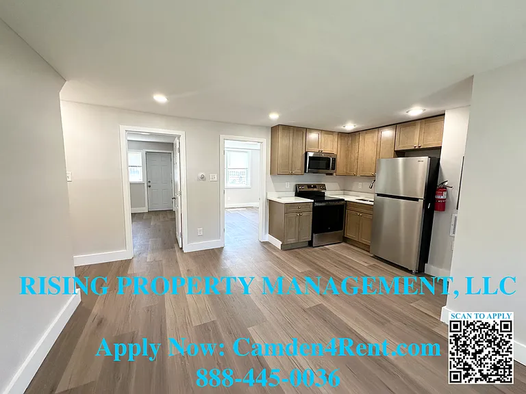 1566 Bradley Ave — Photo 10