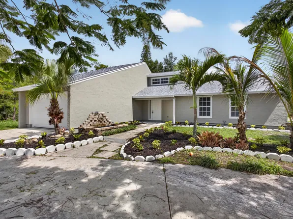 12691 N 40th St Street N, The Acreage, FL 33411