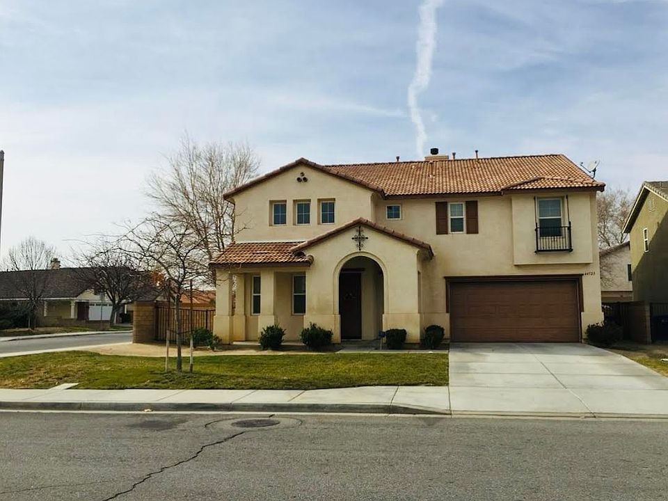 44523 Byron St Lancaster