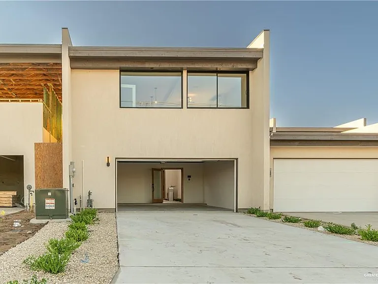 1410 S 7th Ave — Photo 25