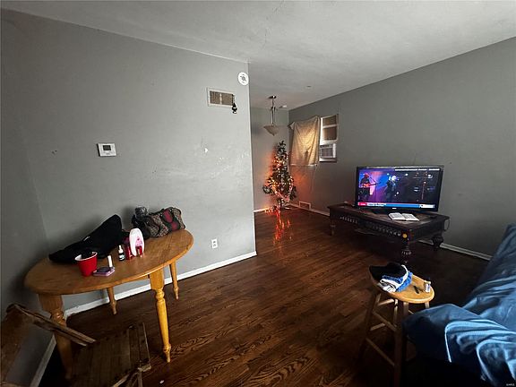 2nd image of 3720 Nebraska Ave