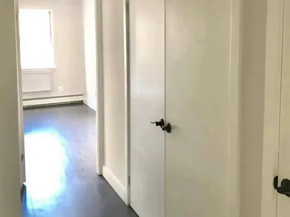 118 Avenue C image 7 of 9