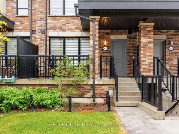 40 Baynes Way #7, Bradford West Gwillimbury, ON L3Z 3G9