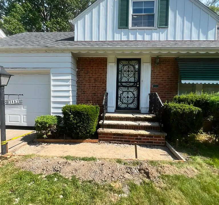3482 Monticello Blvd